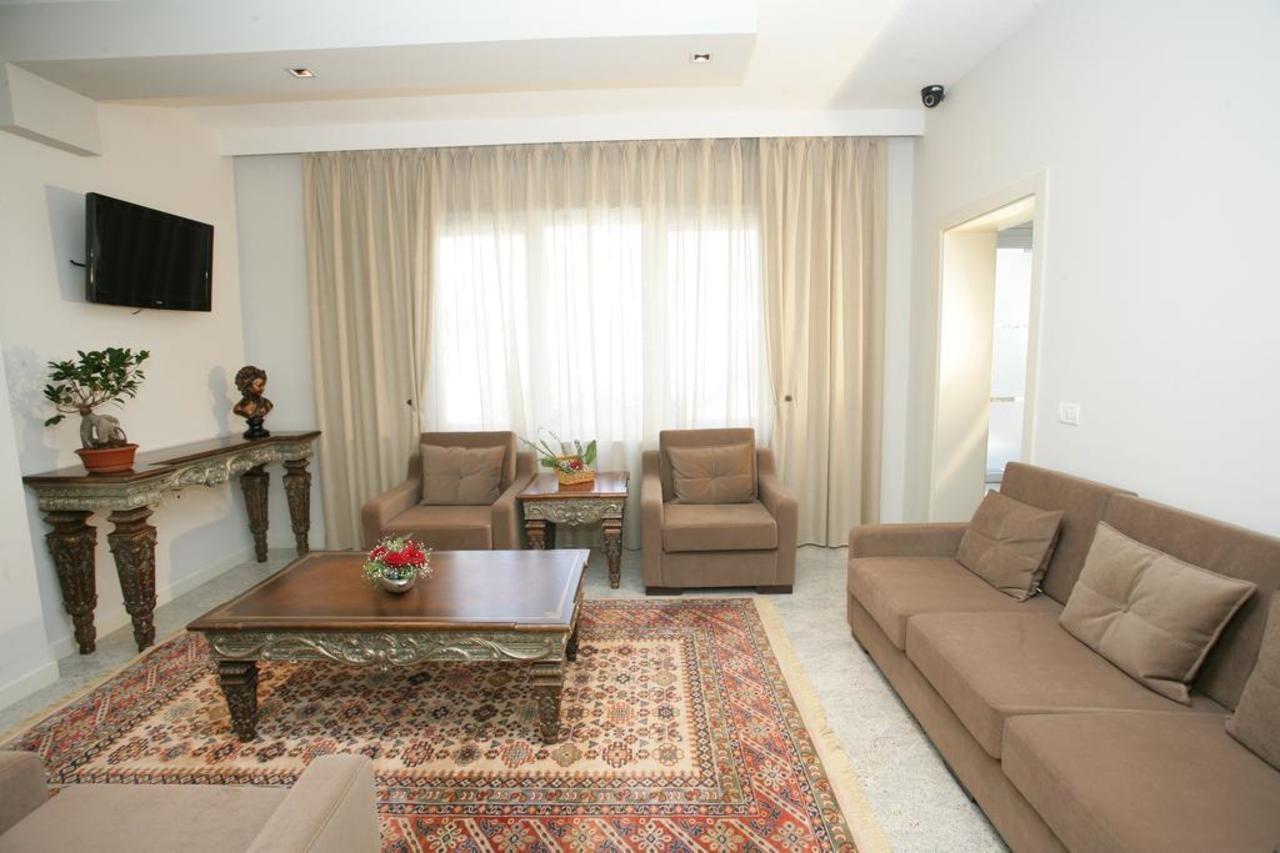 Hotel Vila 60 티라나 외부 사진