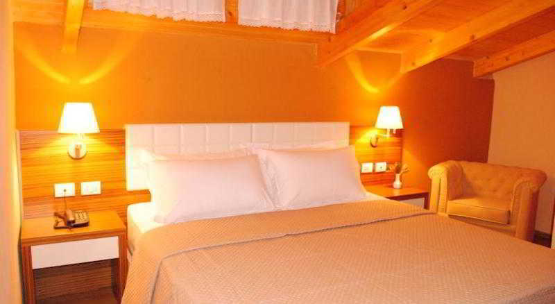 Hotel Vila 60 티라나 외부 사진