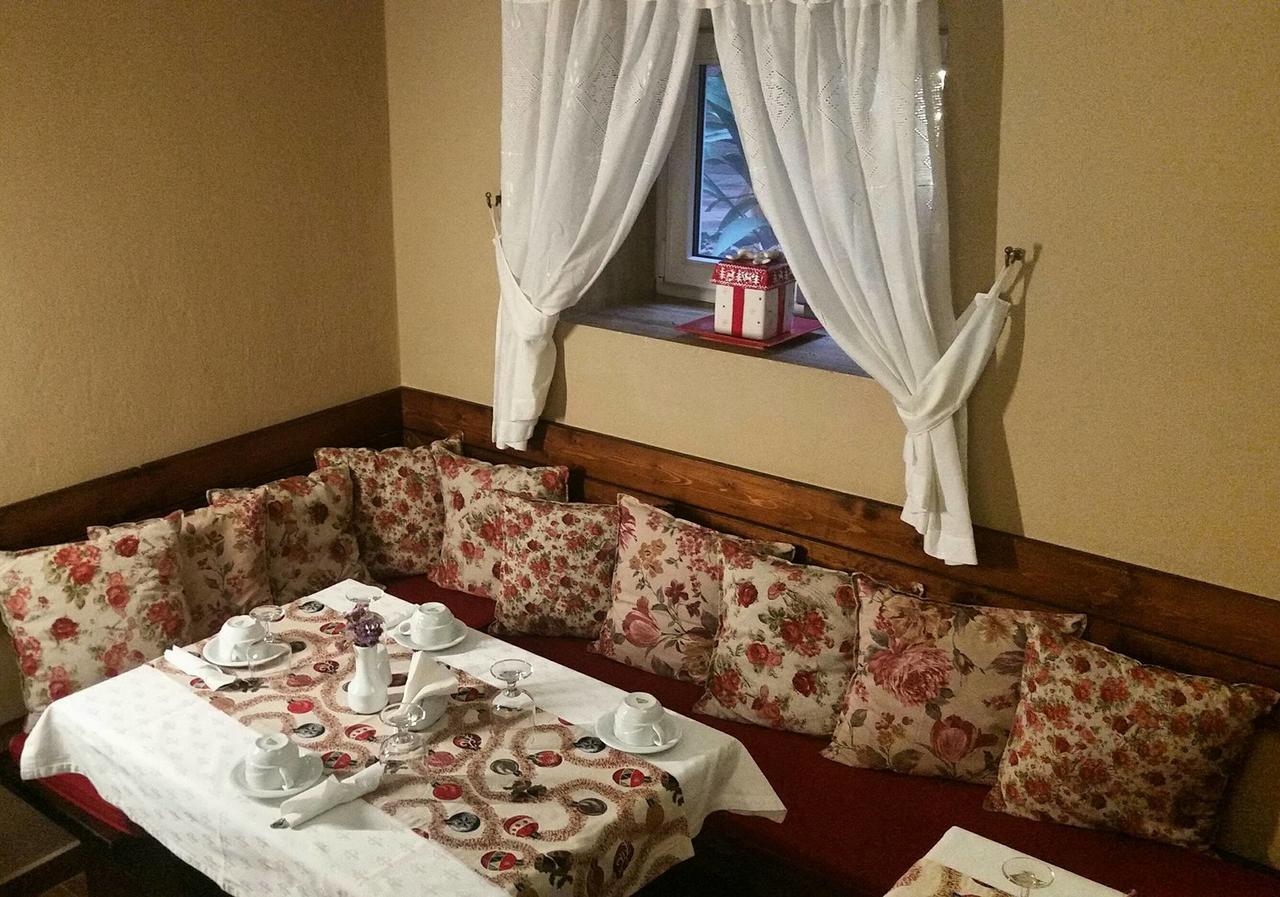Hotel Vila 60 티라나 외부 사진