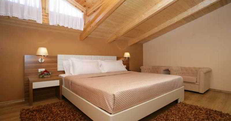 Hotel Vila 60 티라나 외부 사진